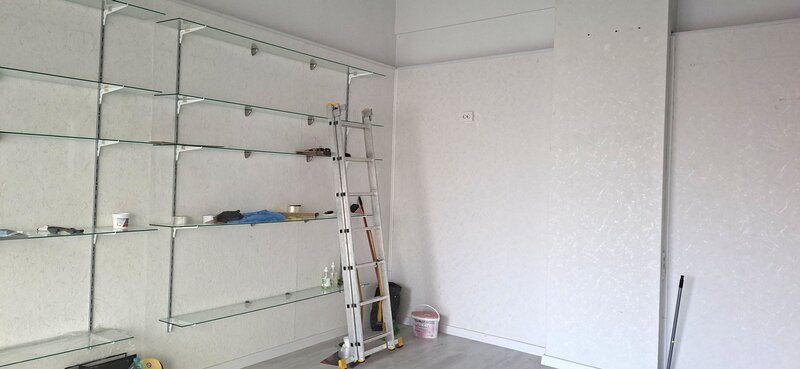 Mosilor - Dacia - Obor spatii firma - central, la strada,